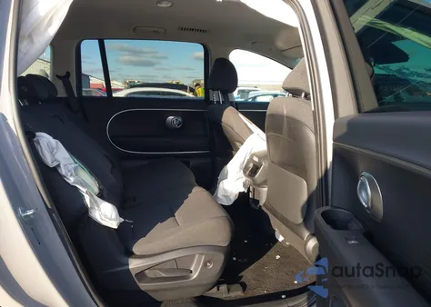 2026 Hyundai Ioniq 9 Se z USA, uszkodzony, nr VIN 7YAMTFS35TY001758